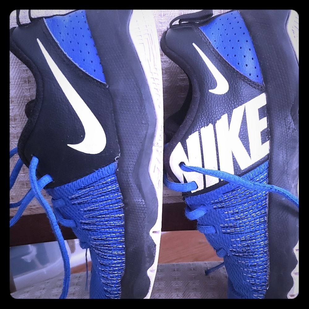 Nike shoes